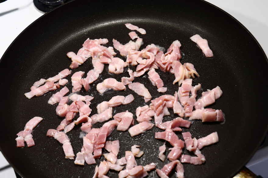 Mørbradbøffer med bløde løg og bacon ... klik for at komme tilbage