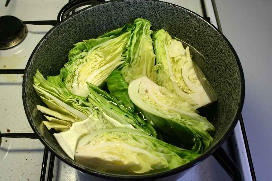 Ovnbagt spidskål med nye kartofler og tofu ... klik for at komme tilbage