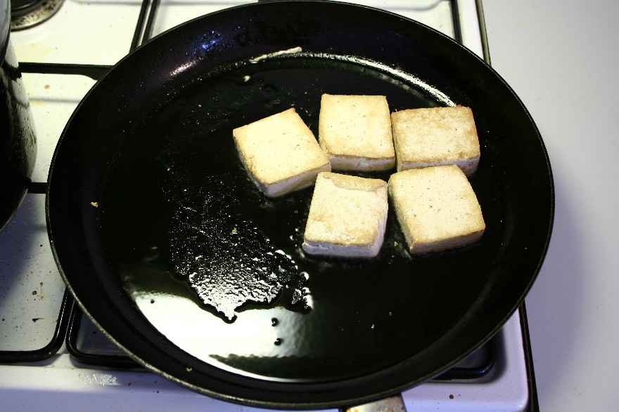 Ovnbagt spidskål med nye kartofler og tofu ... klik for at komme tilbage