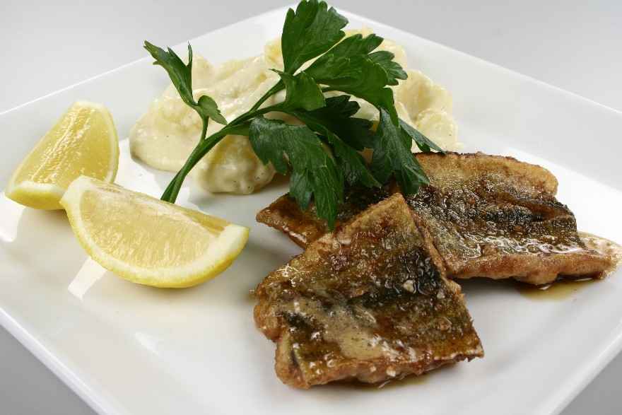 Stegt hornfisk med stuvede kartofler ... klik for at komme tilbage