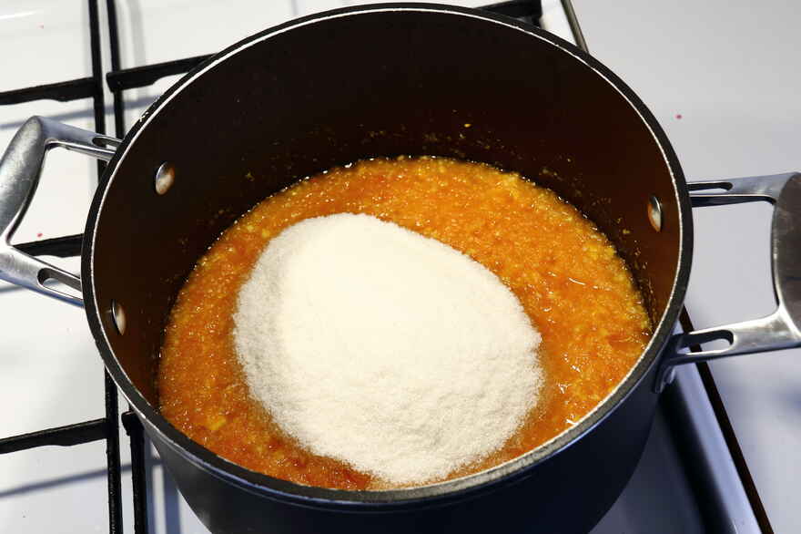 Krydret tomatmarmelade ... klik for at komme tilbage