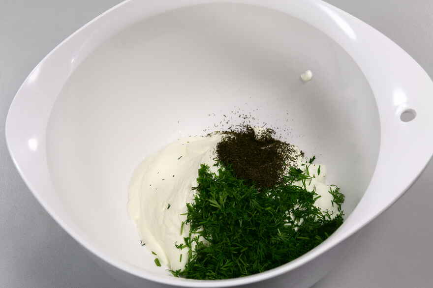 Dilddressing med creme fraiche ... klik for at komme tilbage