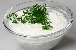 Dilddressing med creme fraiche