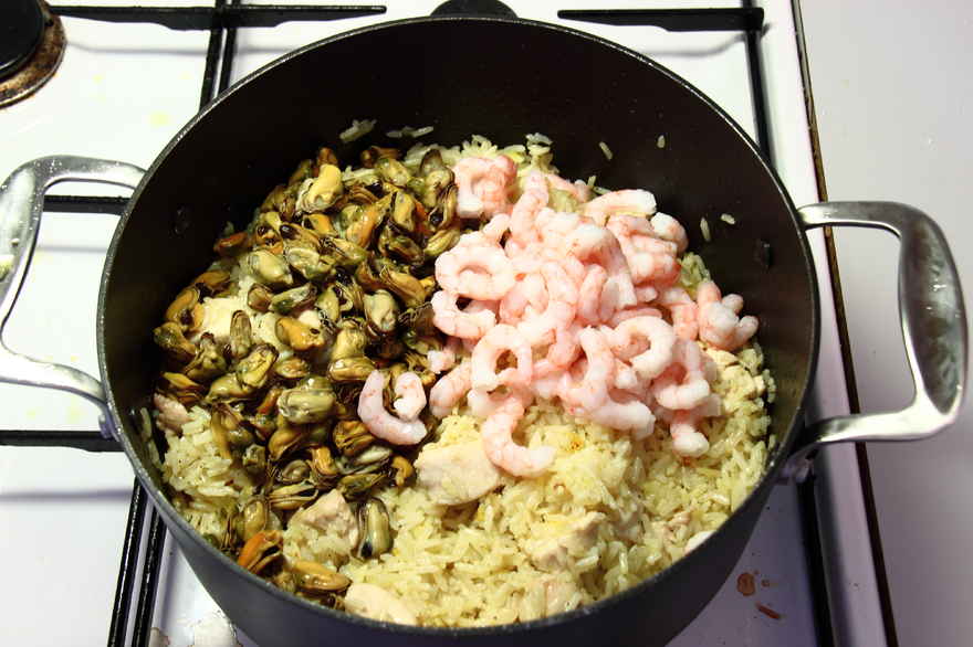 Paella med kylling og rejer ... klik for at komme tilbage