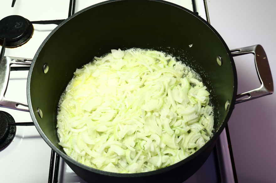 Varm kartoffelsalat med pølser ... klik for at komme tilbage