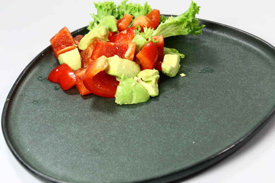 Røget hellefisk med avocado og rød peber ... klik for at komme tilbage