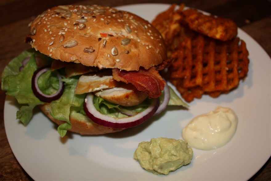 Kyllingeburger med wasabimayonnaise ... klik for at komme tilbage