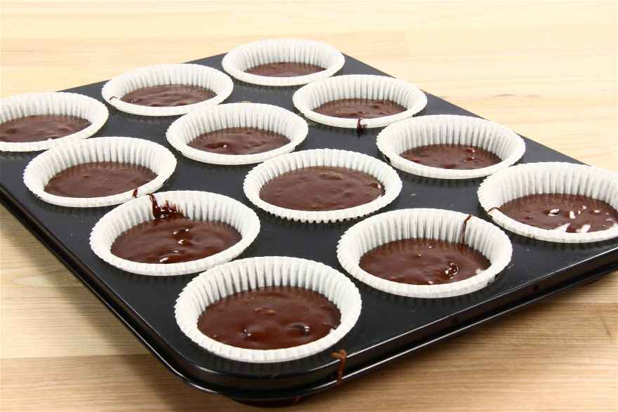 Chokolademuffins med frosting ... klik for at komme tilbage