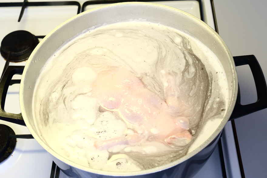 Sprængt kylling med kogte grøntsager og beurre verte ... klik for at komme tilbage