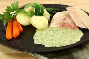 Sprængt kylling med kogte grøntsager og beurre verte, billede 4