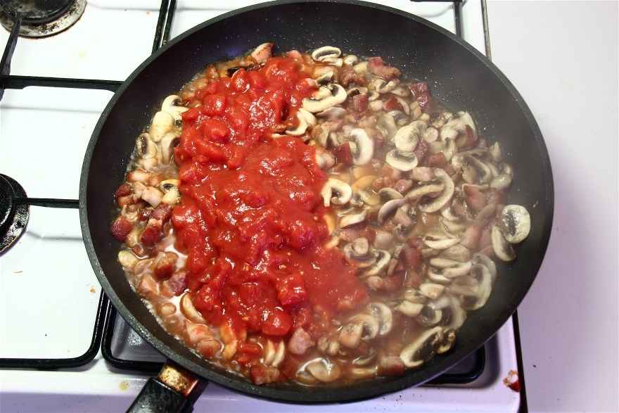 Tortellini med fløde/tomat sauce (Nem) ... klik for at komme tilbage