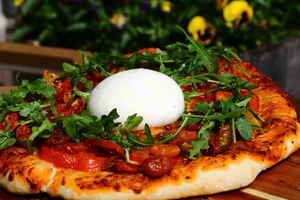 Pizza med burrata, billede 4