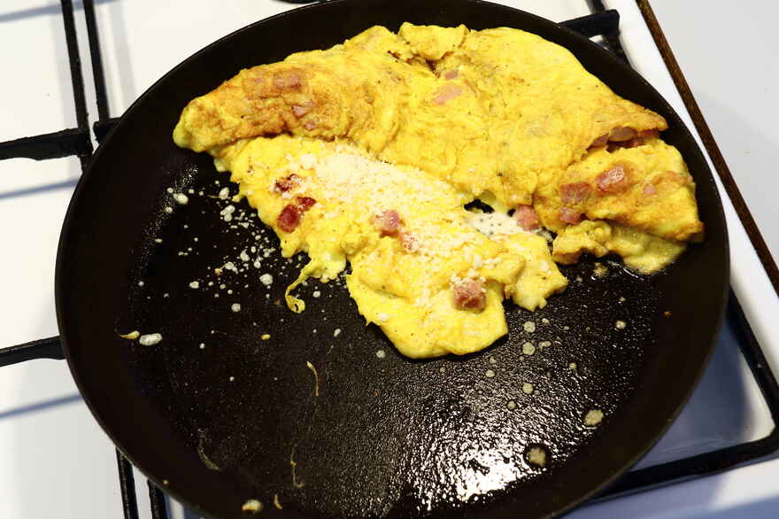 Omelet med ost og skinke ... klik for at komme tilbage