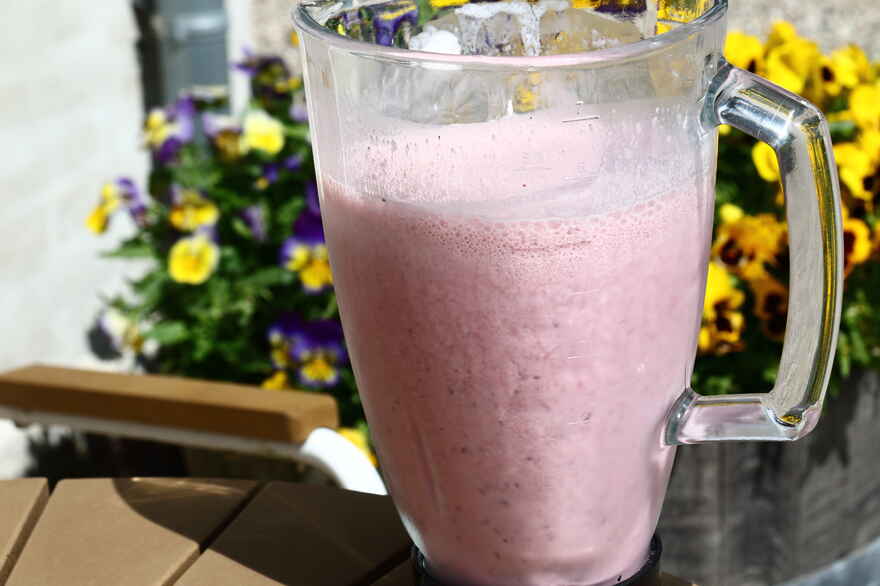 Kirsebær milkshake ... klik for at komme tilbage