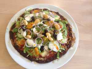 Lowcarb pizza på blomkålsbund, billede 4