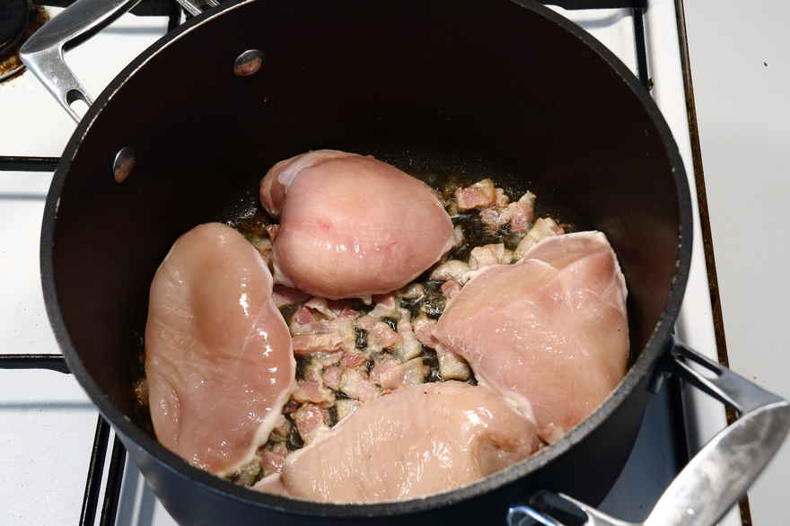 Pasta med tomat flødesovs med bacon og kylling ... klik for at komme tilbage