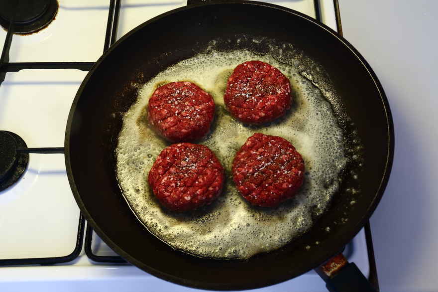 Hakket bisonbøf med kantareller ... klik for at komme tilbage