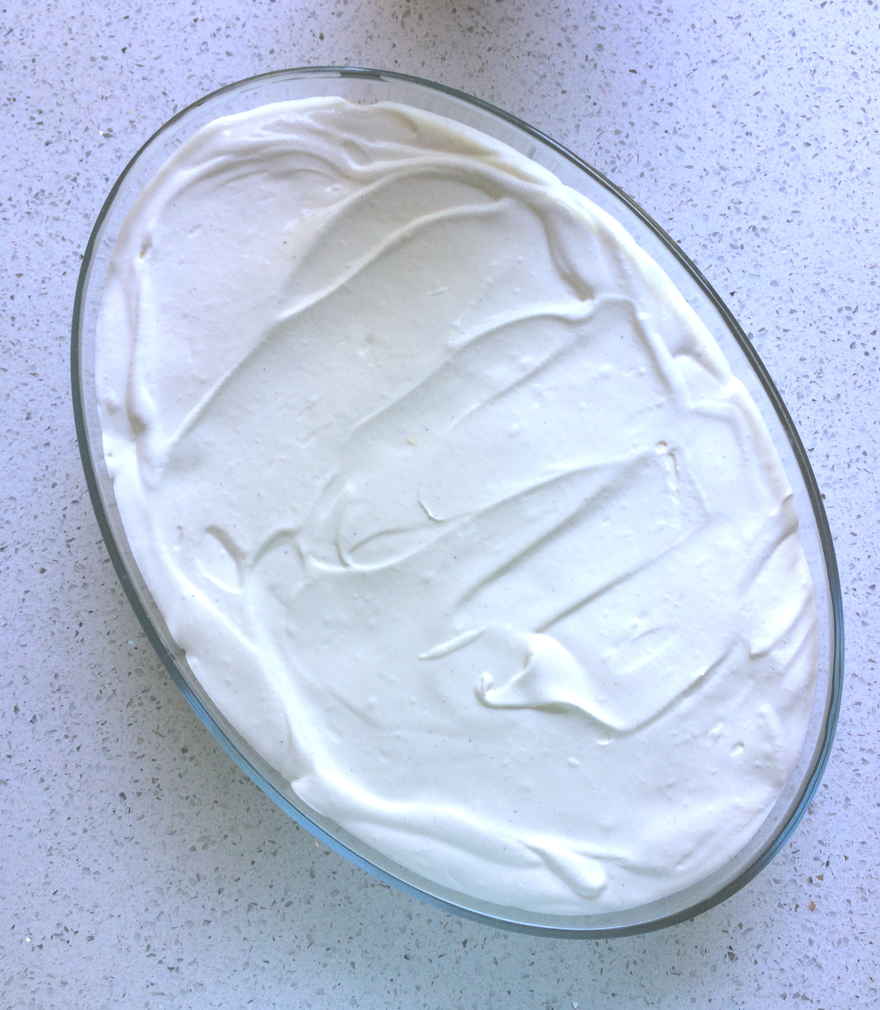 Jordbærkage med makroner og daim ... klik for at komme tilbage