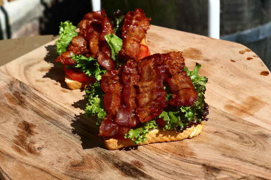 BLT sandwich ... klik for at komme tilbage