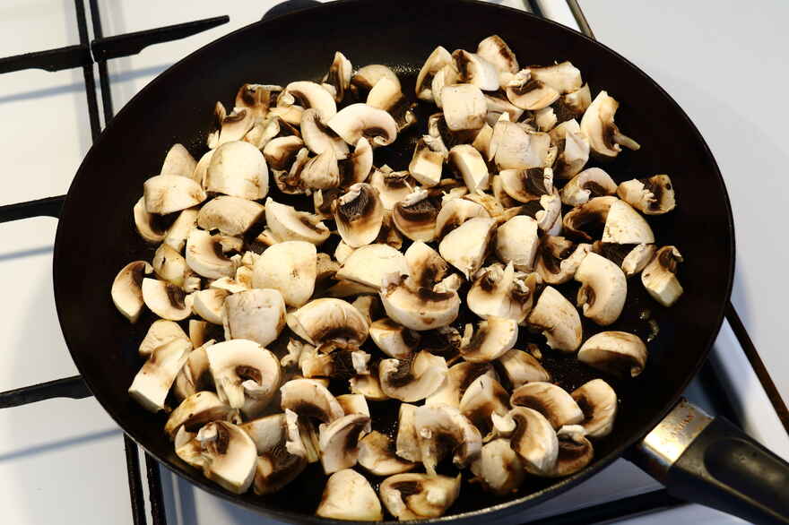 Pasta med svampe ... klik for at komme tilbage