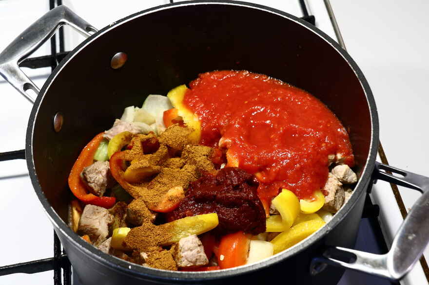 Paprikagryde ... klik for at komme tilbage