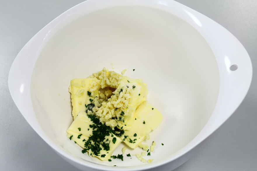 Hvidløgssmør ... klik for at komme tilbage