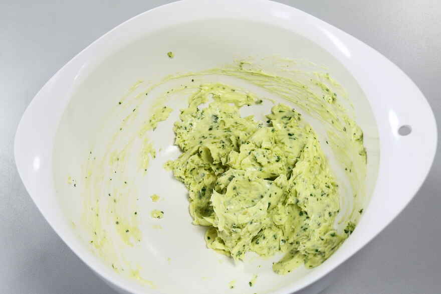 Hvidløgssmør ... klik for at komme tilbage