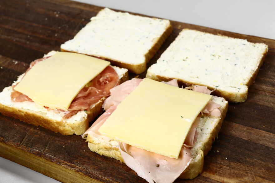 Bikini toast ... klik for at komme tilbage