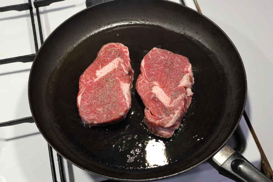 Ribeye på pande ... klik for at komme tilbage