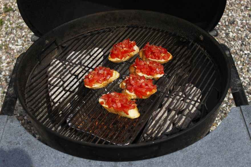 Tomatbrød ... klik for at komme tilbage