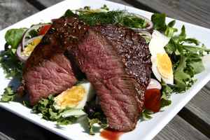 Marineret bøf af oksefilet på grill, billede 4