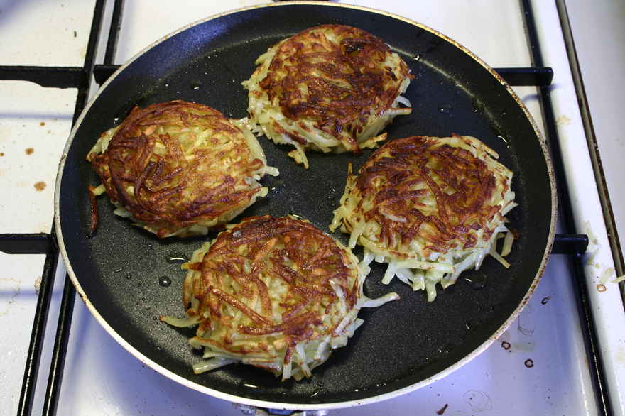 Lammekrone med kraftig pesto og rösti ... klik for at komme tilbage