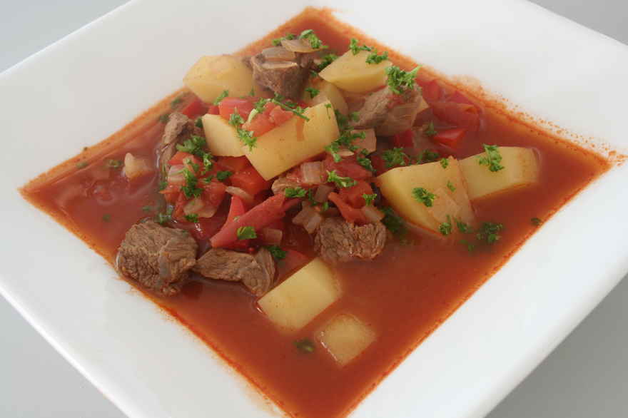 Ungarsk gullasch-suppe (Fedtfattig) ... klik for at komme tilbage