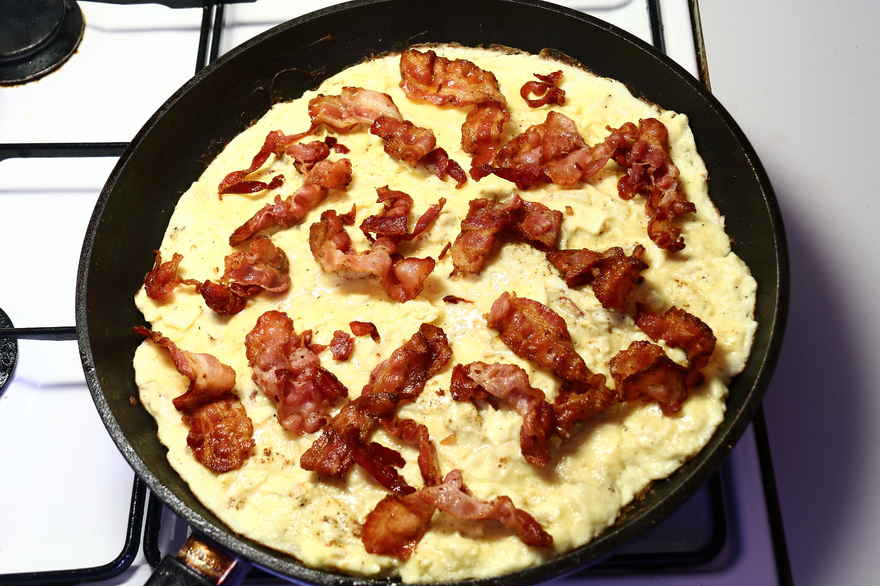 Æggekage med bacon og purløg ... klik for at komme tilbage