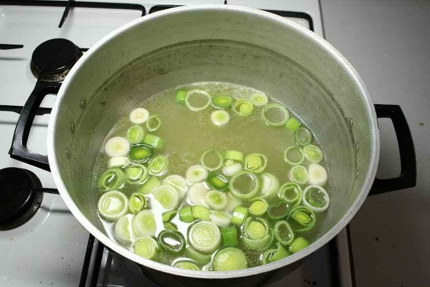 Kyllingesuppe (Fedtfattig) ... klik for at komme tilbage