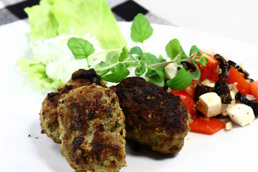 Lammefrikadeller ... klik for at komme tilbage