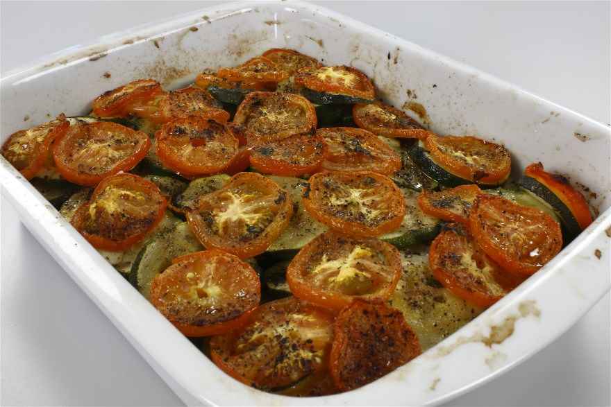 Basilikumkartofler med tomat og squash ... klik for at komme tilbage