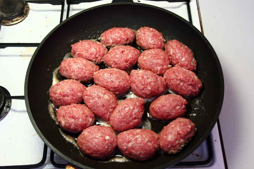 Oksefrikadeller ... klik for at komme tilbage