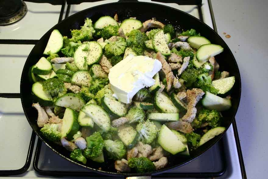 Kalkun med broccoli og sennepskorn ... klik for at komme tilbage