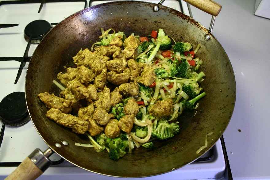 Kalkun og grønsager i wok ... klik for at komme tilbage