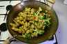 Kalkun og grønsager i wok, billede 3