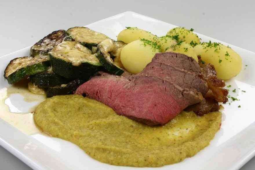 Oksetyndstegsfilet i ovn med squashgratin ... klik for at komme tilbage