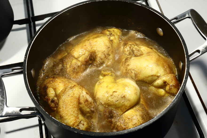 Poussin med vildtsauce ... klik for at komme tilbage