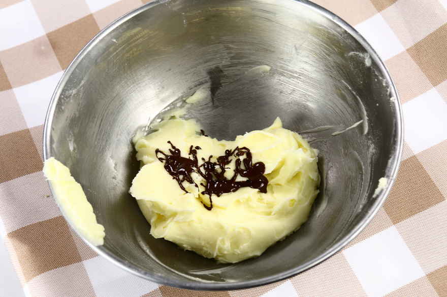 Chokoladesmørcreme ... klik for at komme tilbage