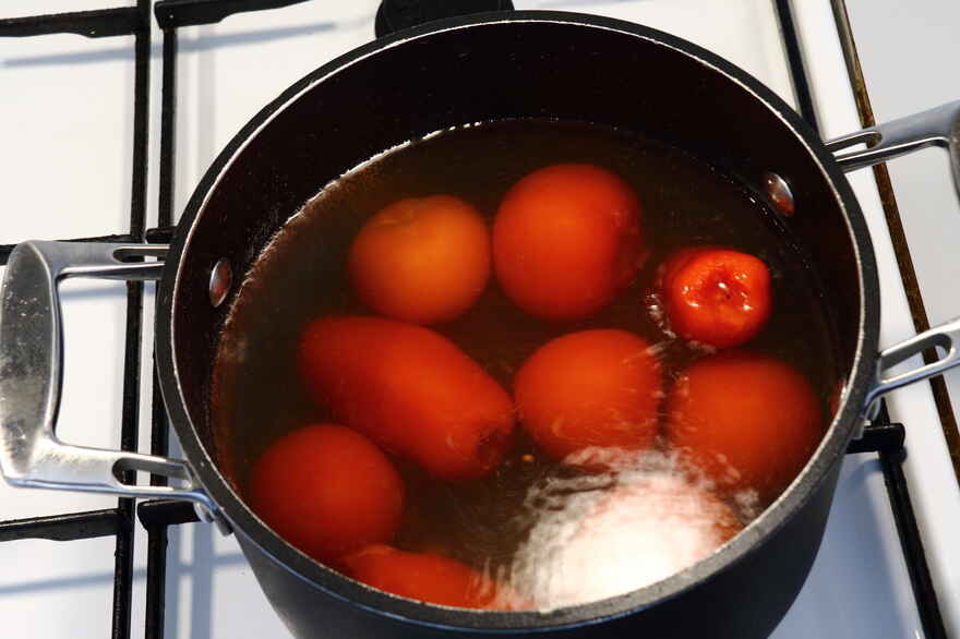 Gazpacho - Kold tomatsuppe ... klik for at komme tilbage