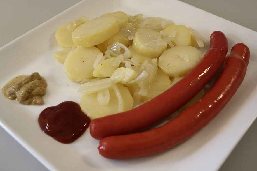 Bentes varme kartoffelsalat ... klik for at komme tilbage