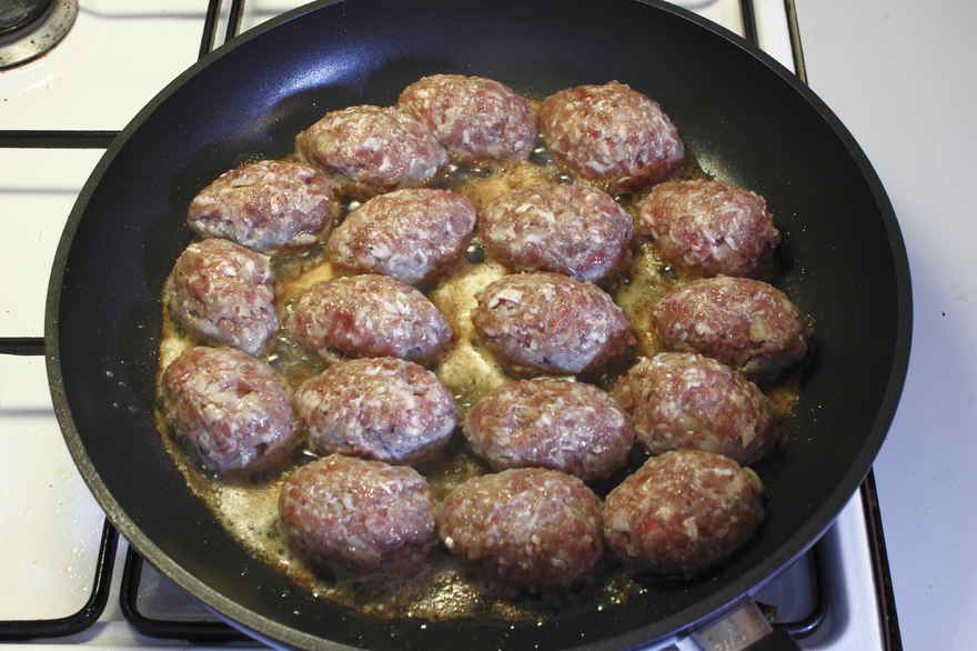 Frikadeller (af fårefars) ... klik for at komme tilbage