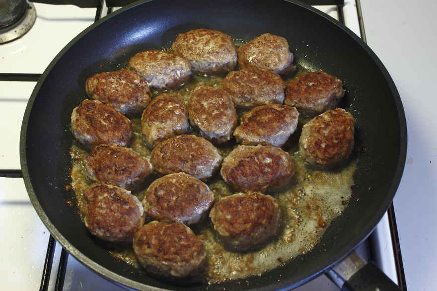 Frikadeller (af fårefars) ... klik for at komme tilbage