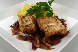 Langefilet med bacon og løgkompot, billede 4