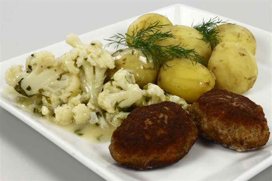 Frikadeller med stuvet blomkål ... klik for at komme tilbage